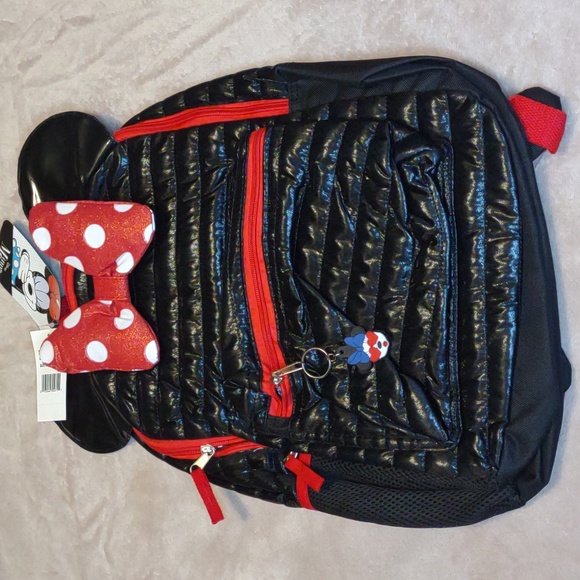 BIOWORLD๐ DISNEY Minnie Mouse Quilted Backpack - Picture 12 of 15